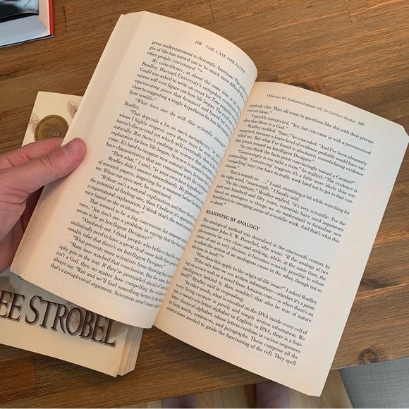 Set of 2 Christian books - The case for Christ & the case for faith Lee Strobel - Picture 4 of 4